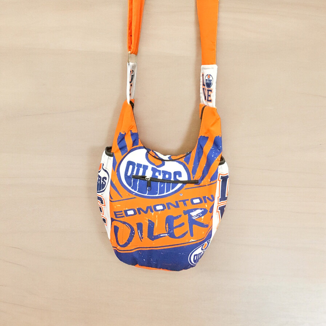 Oilers Crossbody Bag (11)