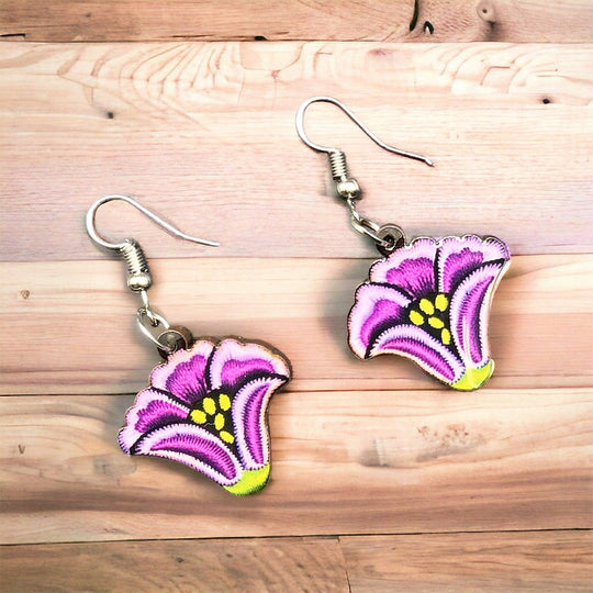 OLDTRIBES™ Painted Purple Flower Wood Earrings