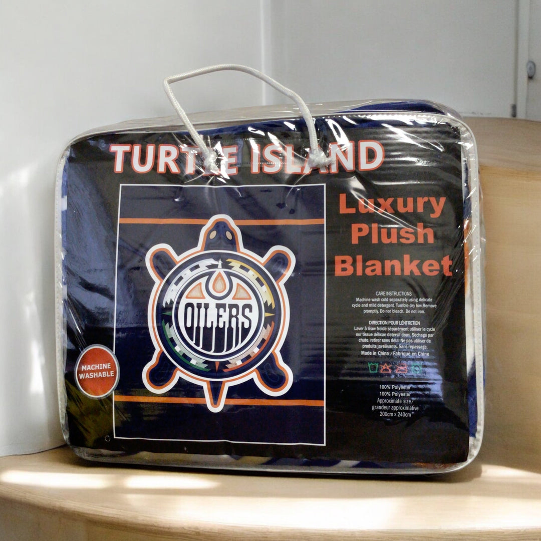 LUXURY PLUSH BLANKET (Turtle Island-Oilers)