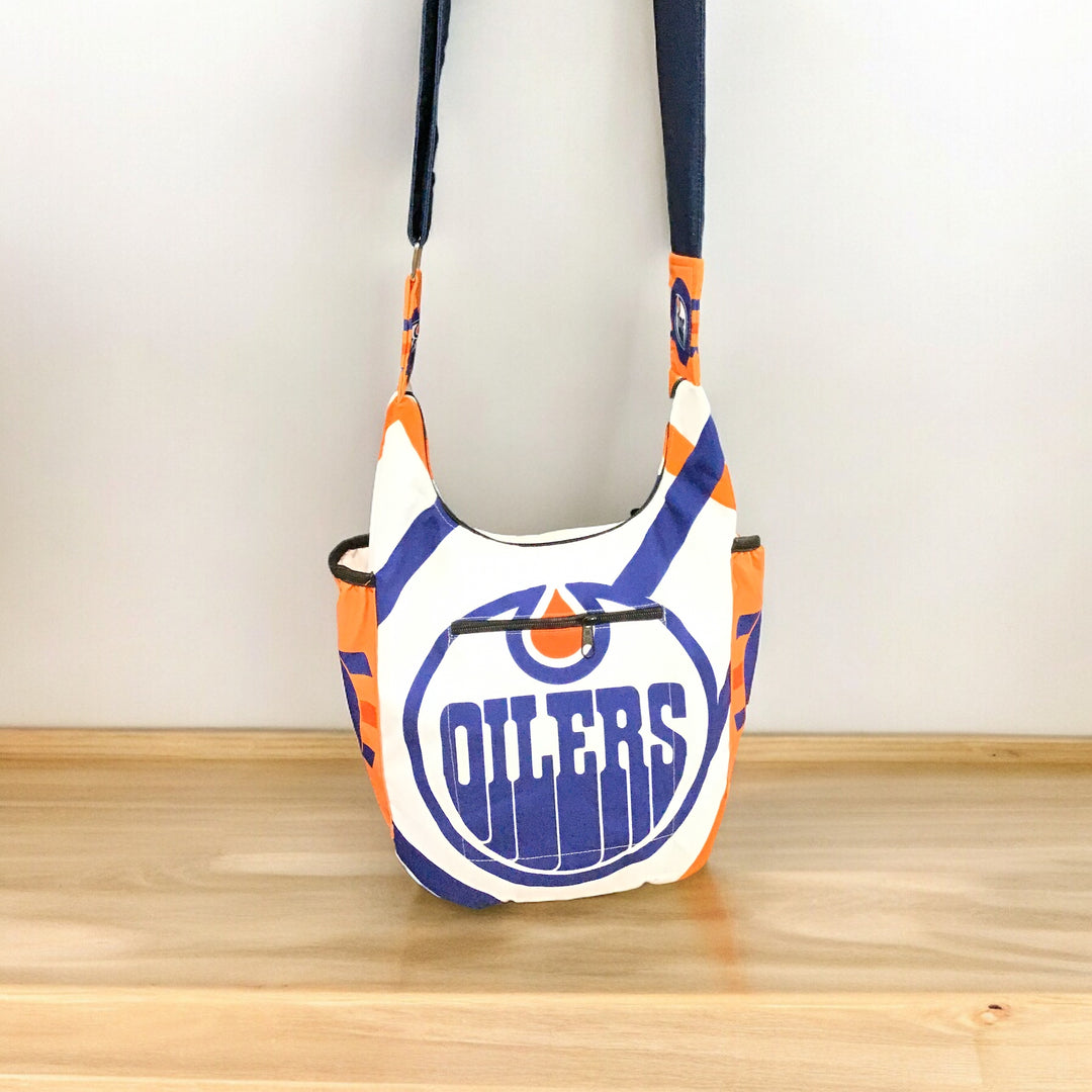 Oilers Crossbody Bag (12)