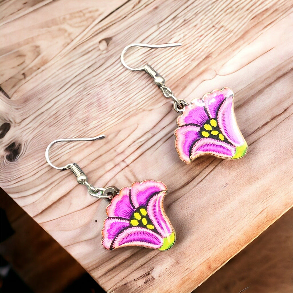 OLDTRIBES™ Painted Pink Flower Wood Earrings