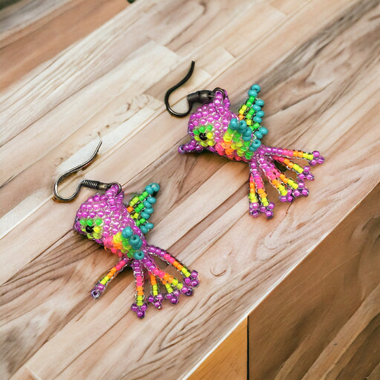 OLDTRIBES™ Pink Beaded hummingbird earrings