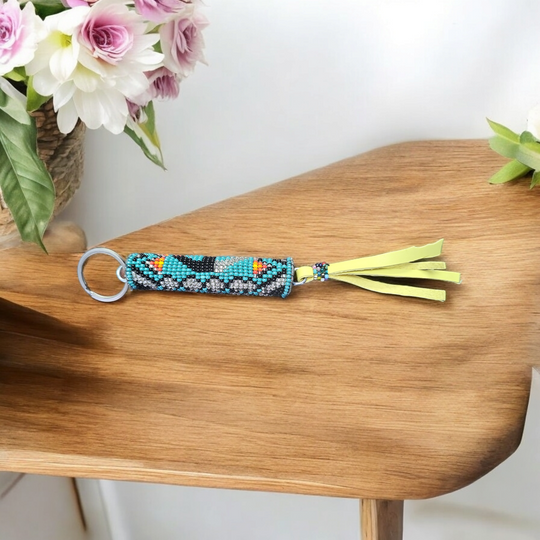 OLDTRIBES™ Beaded 4 coner turquoise Keychain